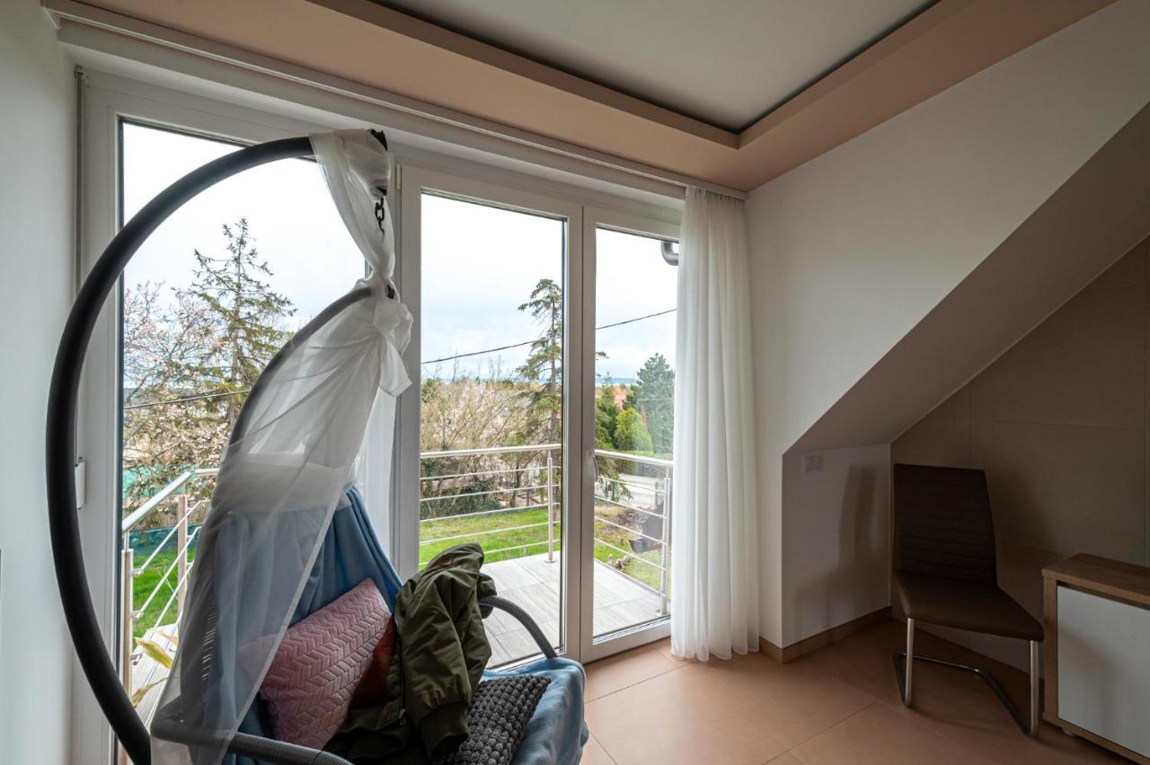 Roze Blue Design Apartments Csopak Zewnętrze zdjęcie
