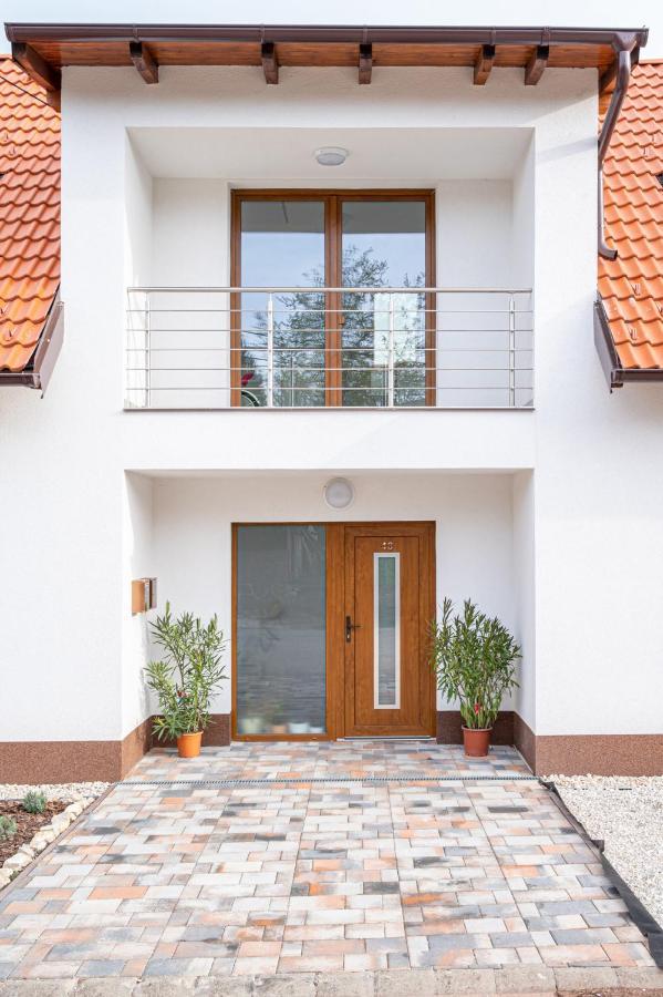 Roze Blue Design Apartments Csopak Zewnętrze zdjęcie